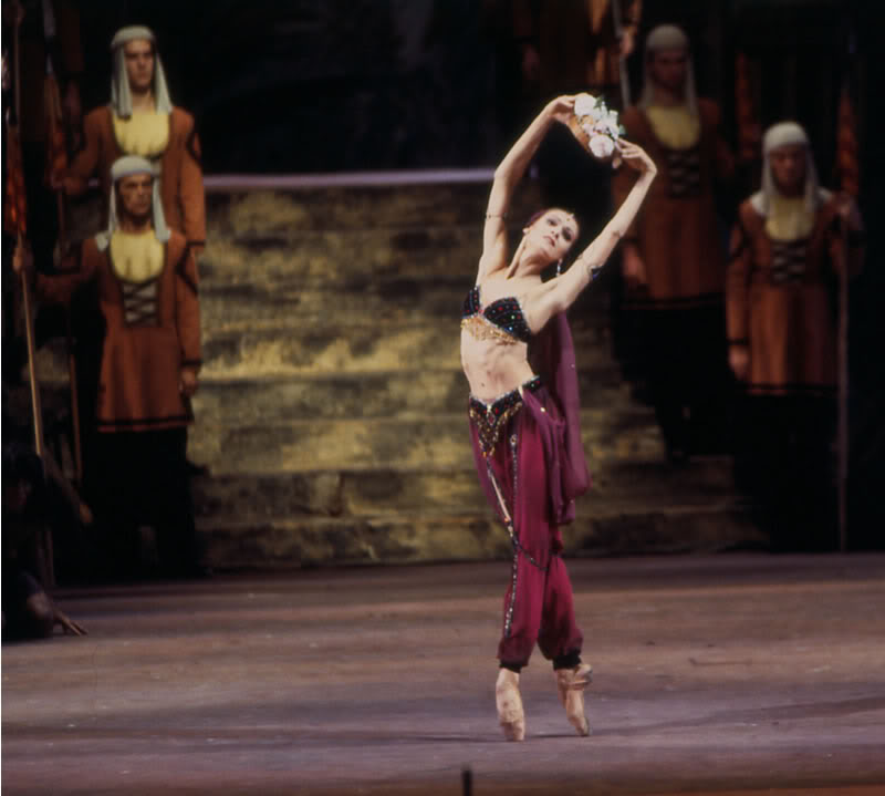 Uliana Lopatkina As Nikiya